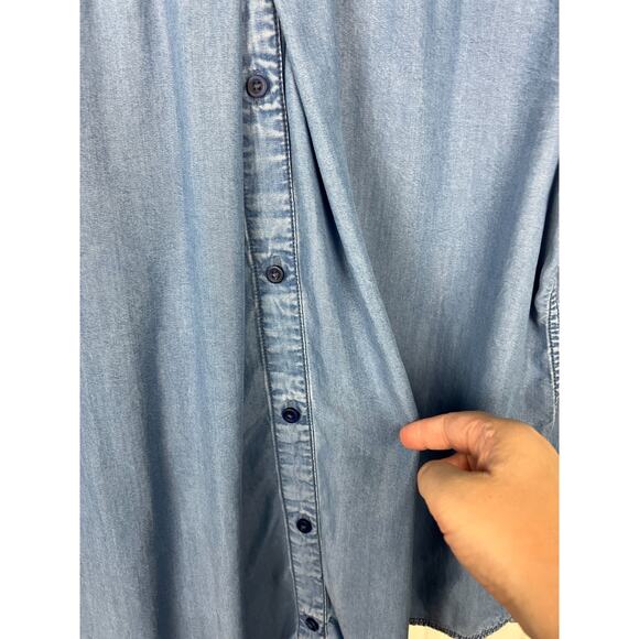 Christopher & Banks Blue Chambray Button Front and Back Blouse Top Size Large - Picture 7 of 9